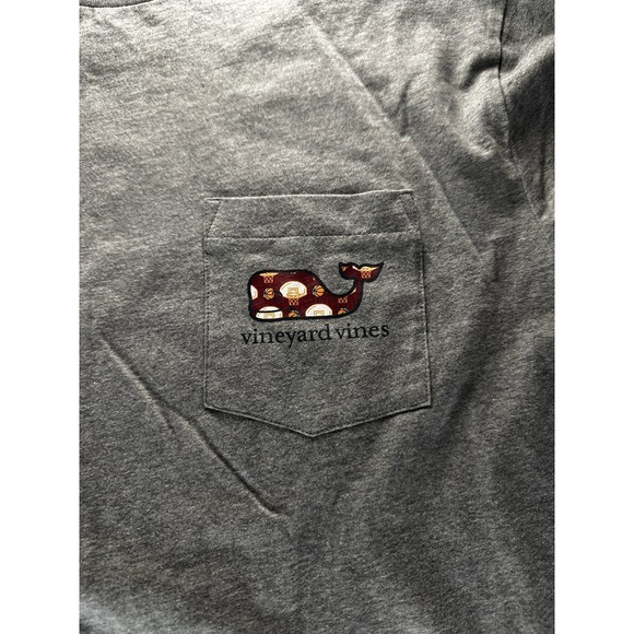 Vineyard Vines T-Shirt Medium Mens Large Gray Long Sleeve Basketball Whale - Picture 9 of 13